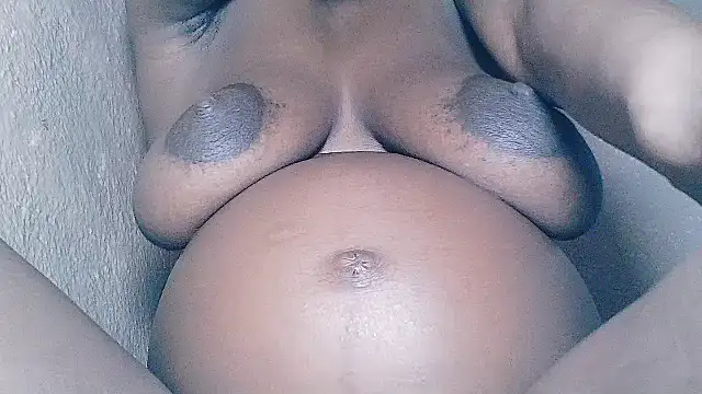 Chloe2001 online show from 11-25-25, 09:31