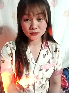 Snapshot of Sisi_dy01 chatting on 04-30-26, 12:44 Sisi dy01 online show from 04-30-26, 12:44