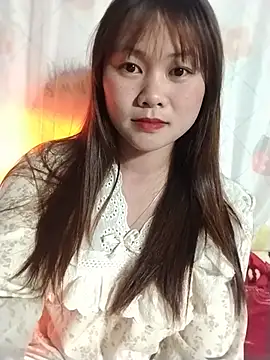 Snapshot of Sisi_dy01 chatting on 05-12-26, 02:03 Sisi dy01 online show from 05-12-26, 02:03