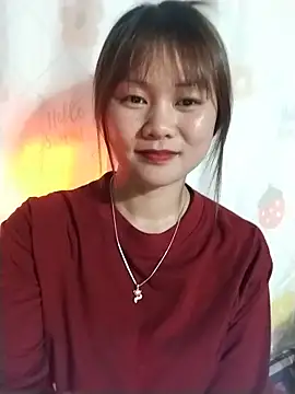 Snapshot of Sisi_dy01 chatting on 05-20-26, 03:29 Sisi dy01 online show from 05-20-26, 03:29