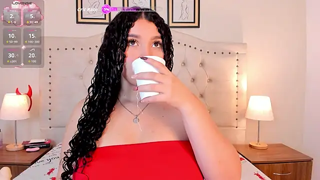 Snapshot of cristhi_esterling chatting on 12-04-25, 12:14 cristhi esterling online show from 12-04-25, 12:14