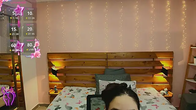 Snapshot of ambar_lover chatting on 11-21-25, 07:45 ambar lover online show from 11-21-25, 07:45