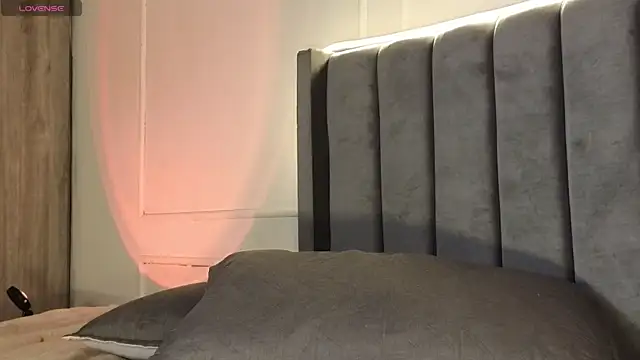 Ice Princess  online show from 11-12-25, 02:17