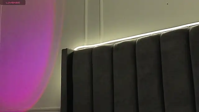 Ice Princess  online show from 11-14-25, 04:38