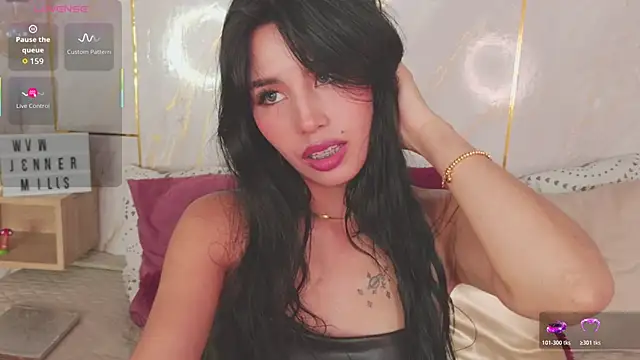 Miss Charlottet online show from 04-01-26, 09:45