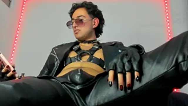 Alexxx savage online show from 11-05-25, 04:23