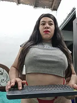 ALMAWHITE online show from 10-13-25, 10:26