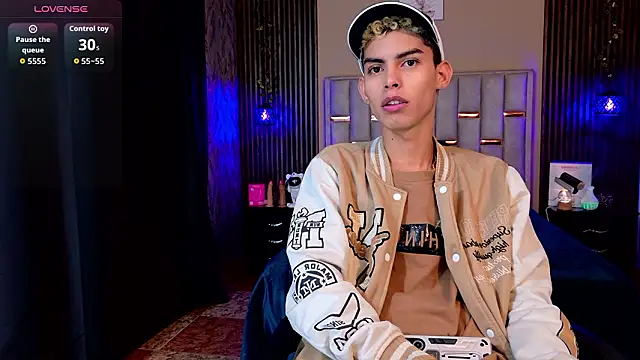 Room 69x online show from 03-13-26, 12:56