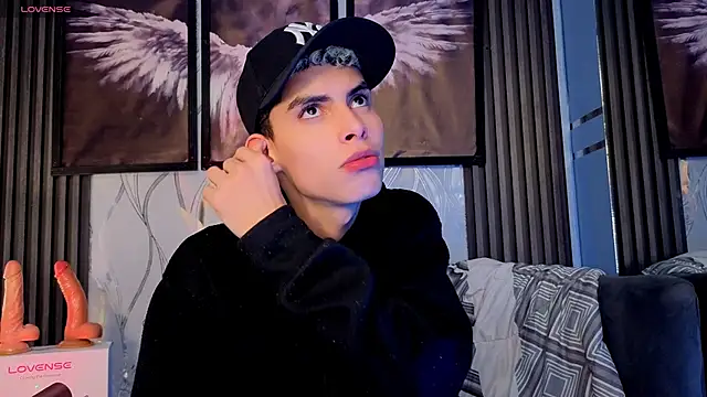 Room 69x online show from 04-21-26, 01:42