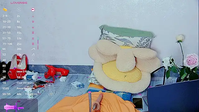 Solsken  online show from 09-27-25, 02:00