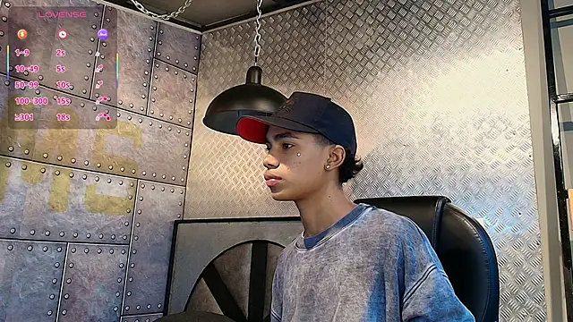 AlanCutee online show from 09-15-25, 12:05