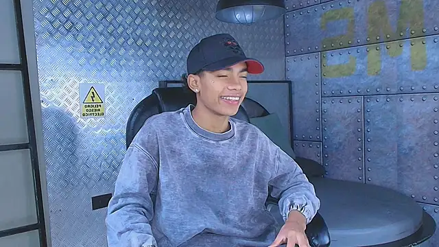 AlanCutee online show from 09-29-25, 11:37