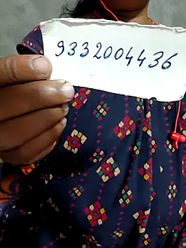 Cute-Swewty online show from 09-25-25, 02:10