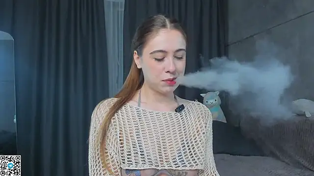 Snapshot of teasememore chatting on 09-18-25, 12:18 teasememore online show from 09-18-25, 12:18