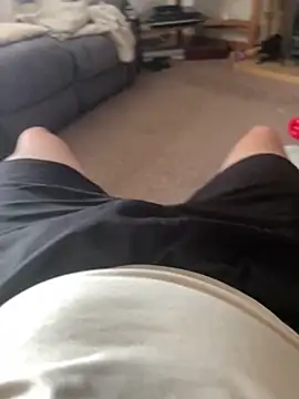 Snapshot of bigdicklad chatting on 09-21-25, 09:00 bigdicklad online show from 09-21-25, 09:00