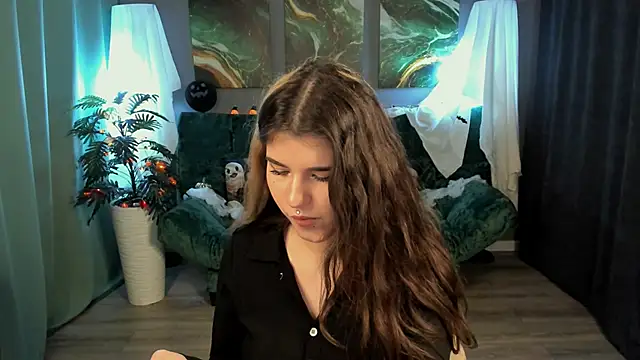 Snapshot of AnoraDark chatting on 10-15-25, 08:09 AnoraDark online show from 10-15-25, 08:09