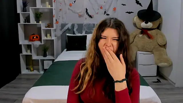 Snapshot of AnoraDark chatting on 11-01-25, 01:35 AnoraDark online show from 11-01-25, 01:35