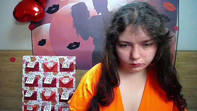 Snapshot of NeonilaLisova chatting on 09-12-25, 05:18 NeonilaLisova online show from 09-12-25, 05:18