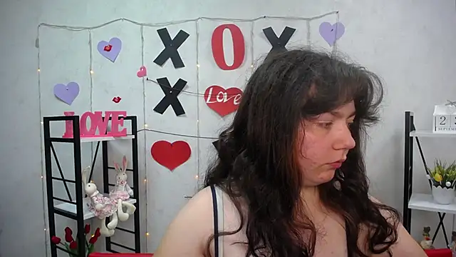 Snapshot of NeonilaLisova chatting on 09-23-25, 11:02 NeonilaLisova online show from 09-23-25, 11:02