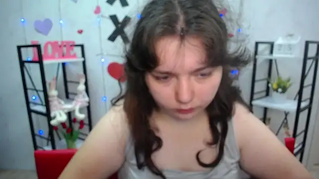 Snapshot of NeonilaLisova chatting on 09-25-25, 05:11 NeonilaLisova online show from 09-25-25, 05:11