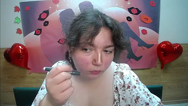 Snapshot of NeonilaLisova chatting on 09-30-25, 11:26 NeonilaLisova online show from 09-30-25, 11:26