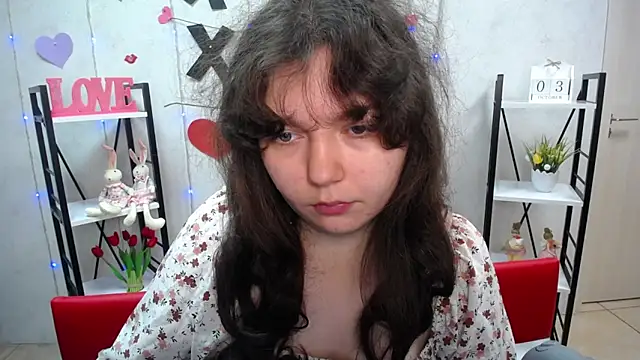 Snapshot of NeonilaLisova chatting on 10-04-25, 05:16 NeonilaLisova online show from 10-04-25, 05:16