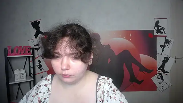 Snapshot of NeonilaLisova chatting on 11-23-25, 06:02 NeonilaLisova online show from 11-23-25, 06:02