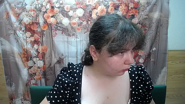 NeonilaLisova online show from 07-15-26, 05:02