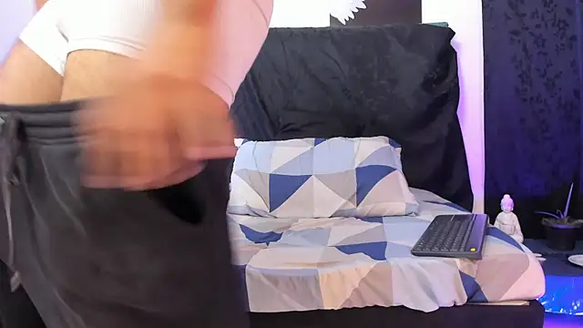 hagen mm online show from 09-15-25, 11:16