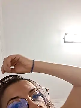 Snapshot of Anayssa_ chatting on 10-01-25, 06:36 Anayssa online show from 10-01-25, 06:36