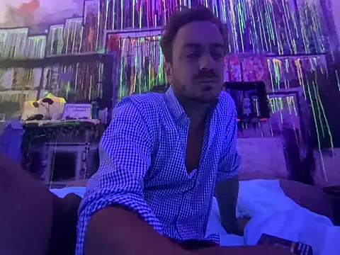 Snapshot of 3615-ULLA chatting on 09-09-25, 03:11 3615-ULLA online show from 09-09-25, 03:11