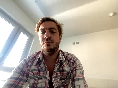 Snapshot of 3615-ULLA chatting on 10-01-25, 10:43 3615-ULLA online show from 10-01-25, 10:43