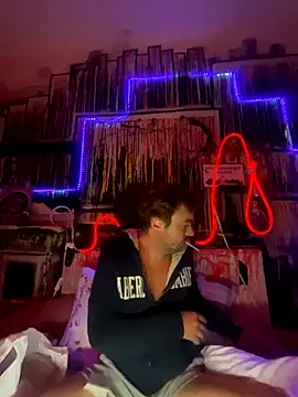 Snapshot of 3615-ULLA chatting on 10-27-25, 05:55 3615-ULLA online show from 10-27-25, 05:55