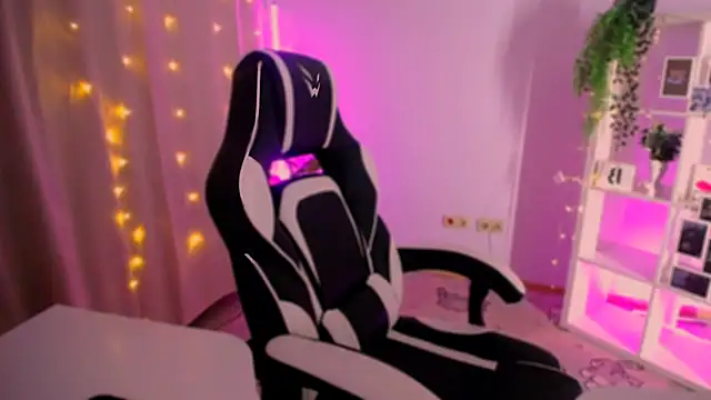 BagiraBella online show from 11-03-25, 01:19