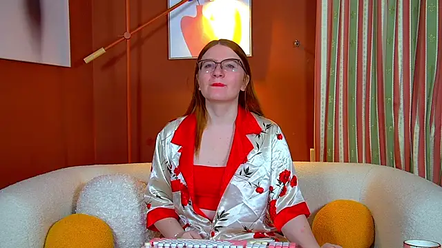 AliceAllisons online show from 09-15-25, 07:14