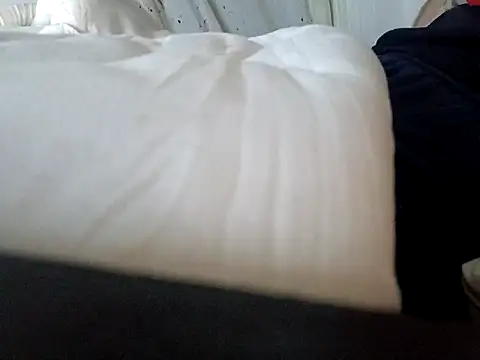 Snapshot of handsome8inchh chatting on 01-18-26, 10:57 handsome8inchh online show from 01-18-26, 10:57