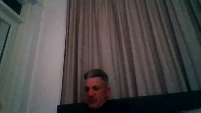 Snapshot of handsome8inchh chatting on 04-23-26, 11:51 handsome8inchh online show from 04-23-26, 11:51