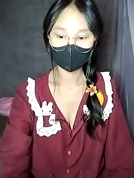 saronla 03 online show from 10-30-25, 03:19