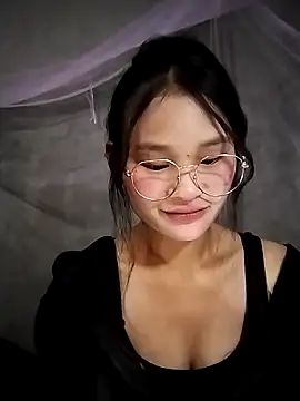 saronla 03 online show from 12-02-25, 06:47