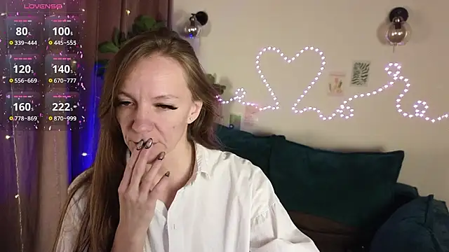 Jesica mooon online show from 03-07-26, 01:24