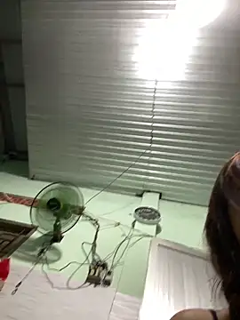   BabyShowPublic   online show from 03-18-26, 02:09