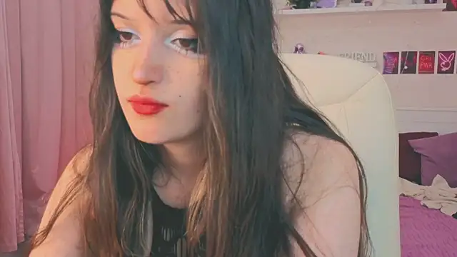 kamila blush online show from 09-17-25, 09:49