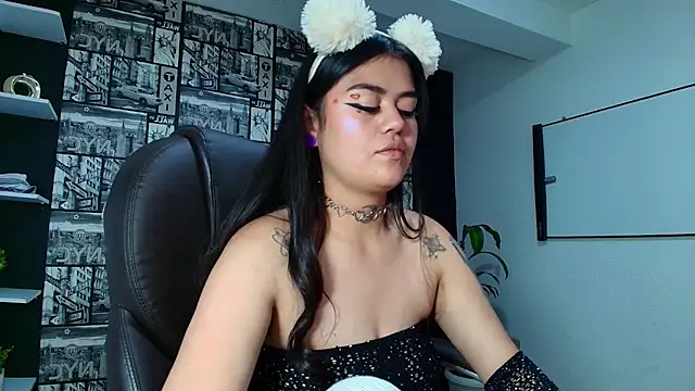 Snapshot of Mia_Morelli_ chatting on 09-26-25, 05:00 Mia Morelli  online show from 09-26-25, 05:00