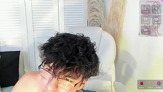 Snapshot of miilo_wolf chatting on 10-03-25, 12:13 miilo wolf online show from 10-03-25, 12:13