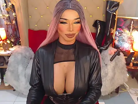 Snapshot of KYLINE_WIILLS chatting on 11-30-25, 09:35 KYLINE WIILLS online show from 11-30-25, 09:35