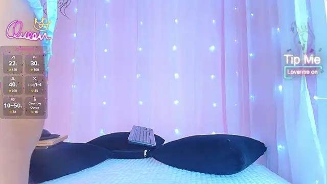 SunnyGilmoree online show from 06-16-26, 08:00