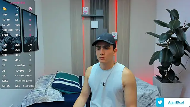 Snapshot of alan_nd_kevin chatting on 11-12-25, 07:13 alan nd kevin online show from 11-12-25, 07:13