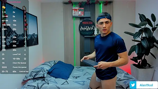 Snapshot of alan_nd_kevin chatting on 12-13-25, 07:53 alan nd kevin online show from 12-13-25, 07:53