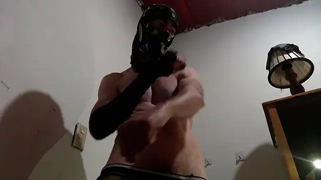 axelknight66 online show from 09-17-25, 04:30