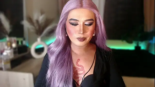 mslilly croft online show from 02-06-26, 04:32